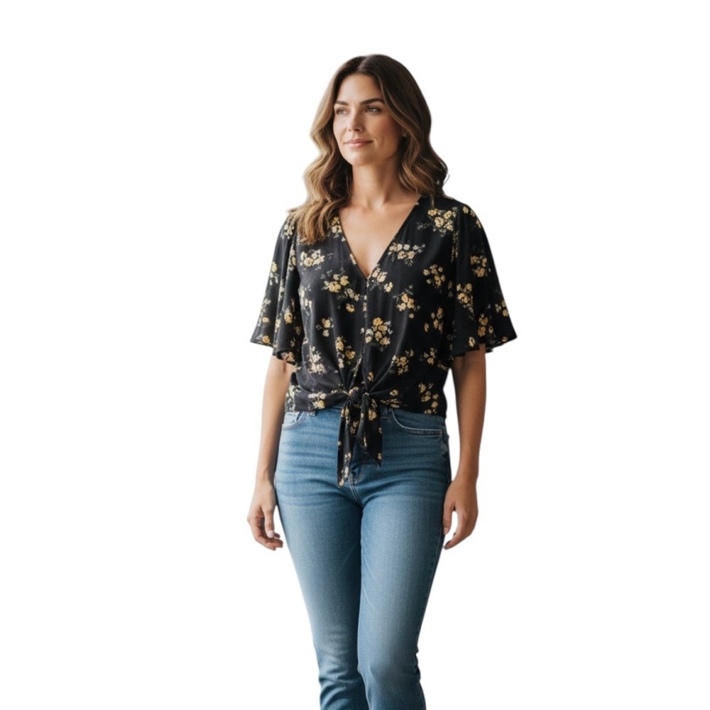 LUQ tie front top